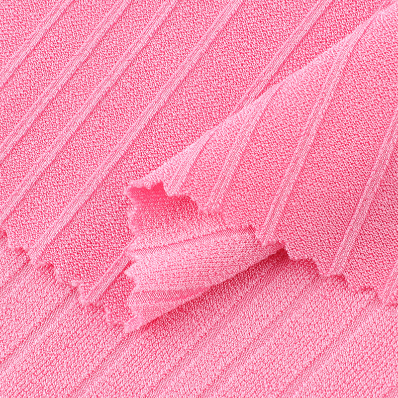What fabric is warm？