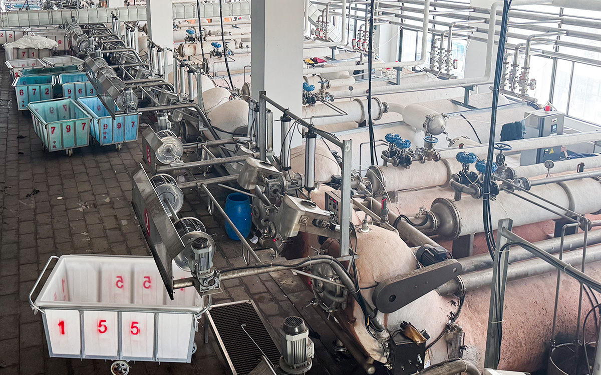 High-quality fabric rolls stored in lanfex warehouse ready for apparel and sportswear production