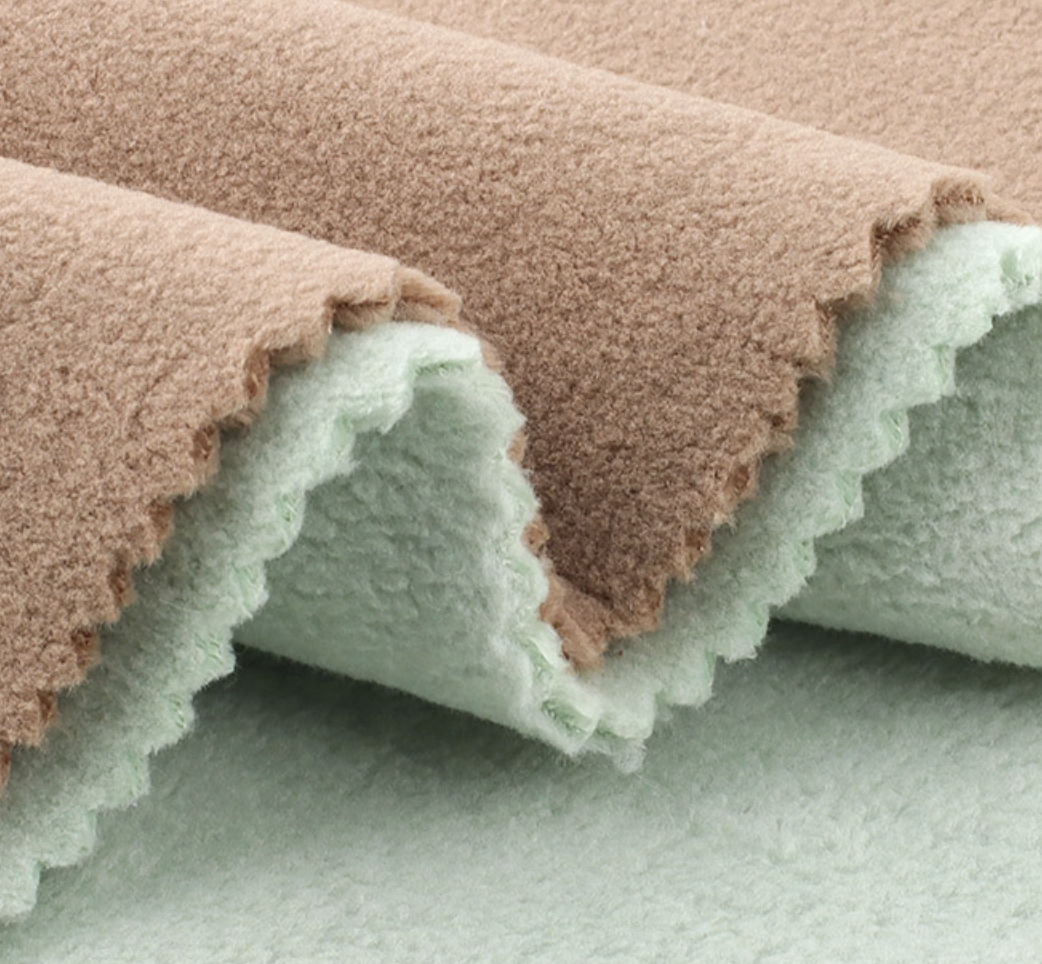 Polar fleece fabric: the sustainable choice in eco-fashion