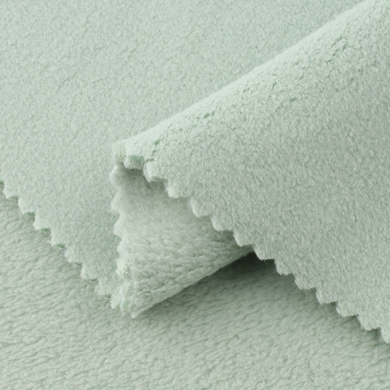 How Does Warm Fabric Work? Thermal Insulation Principles Explained